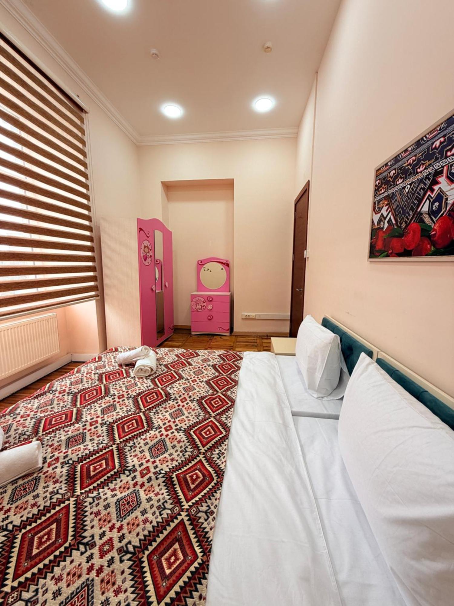 Alara Inn Hostel & Hotel Baku Eksteriør billede